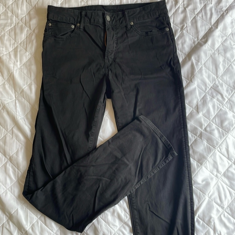Men’s black American eagle flex jeans size 32/36